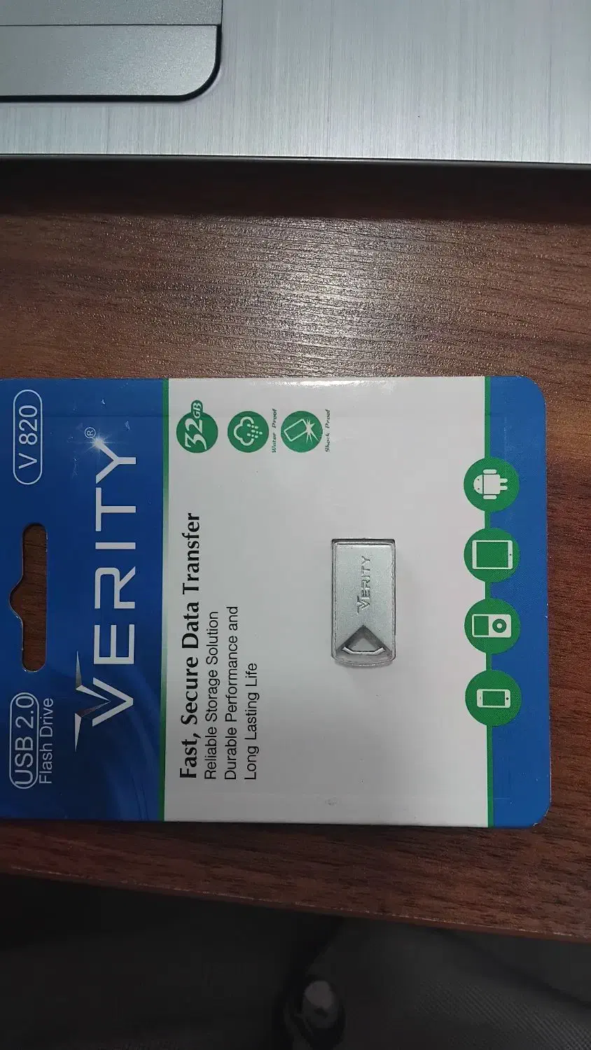 فلش ۳۲ گیگ گارانتی دار نو|قطعات و لوازم جانبی رایانه|یزد, |دیوار