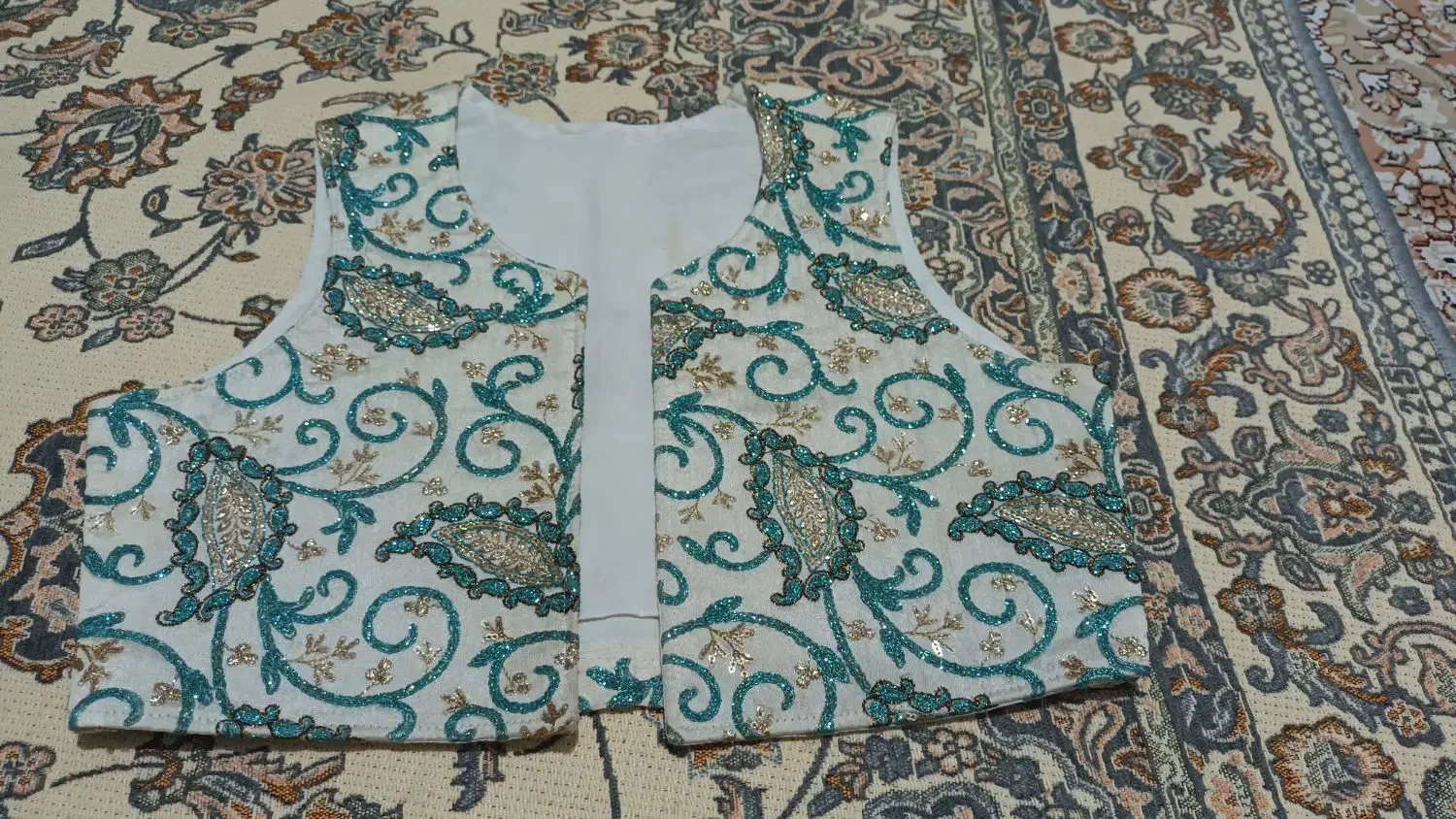 لباس زنانه|لباس|مریوان, |دیوار