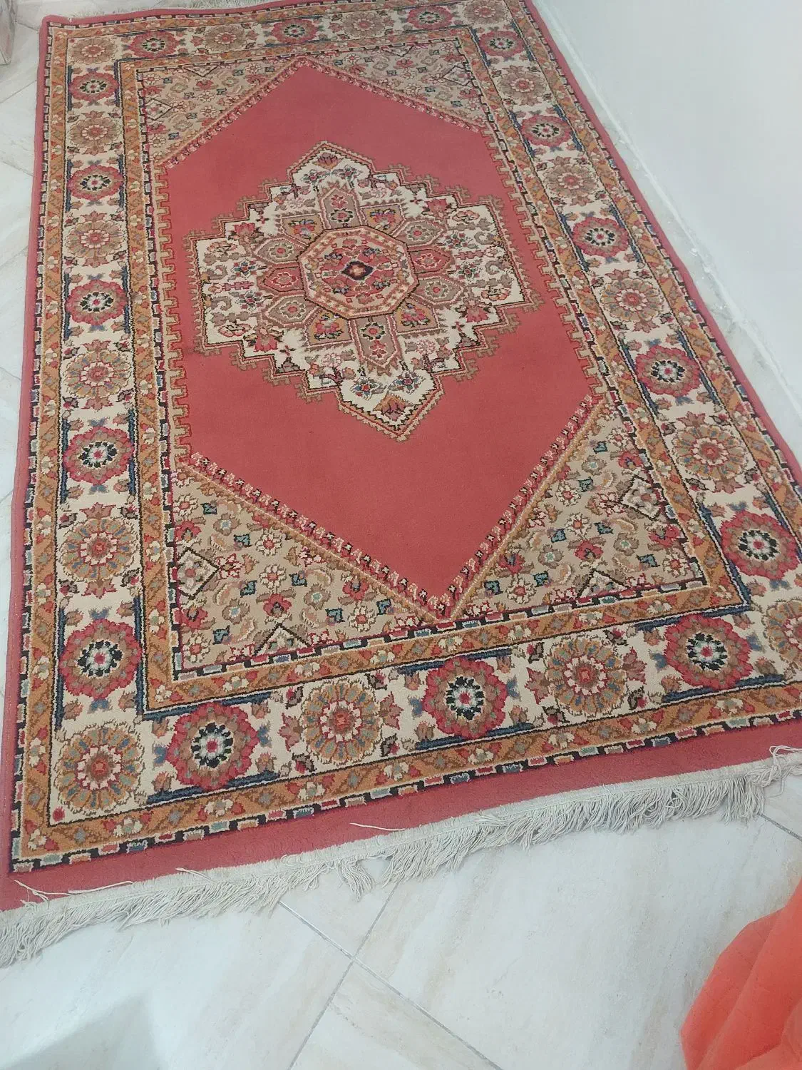 فرش|فرش|اندیشه, اندیشه فاز ۲|دیوار