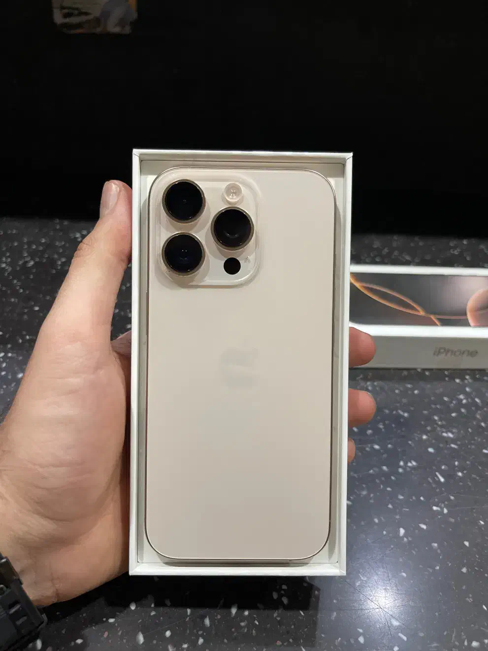 Iphone 16 pro 256 آیفون ۱۶ پرو|موبایل|تهران, شهرک صدرا|دیوار