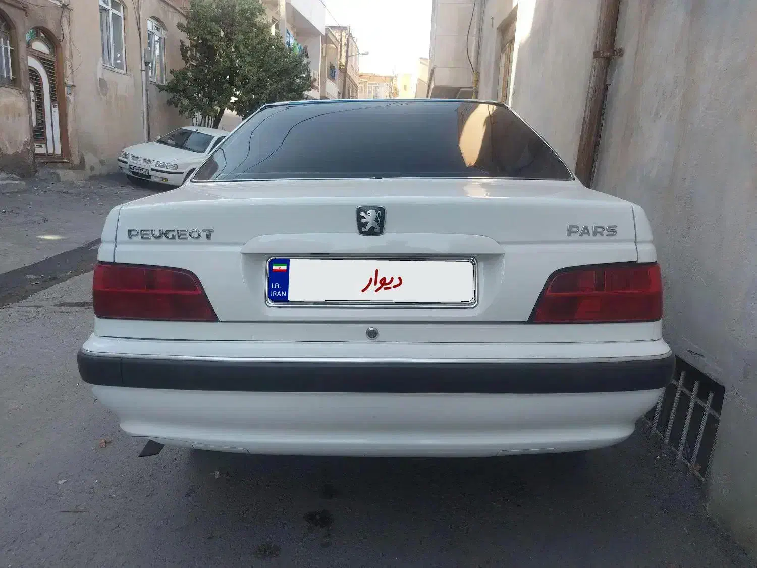 پژو پارس ۸۸ اتاق تعویض۴۰۴|خودرو سواری و وانت|سنندج, |دیوار