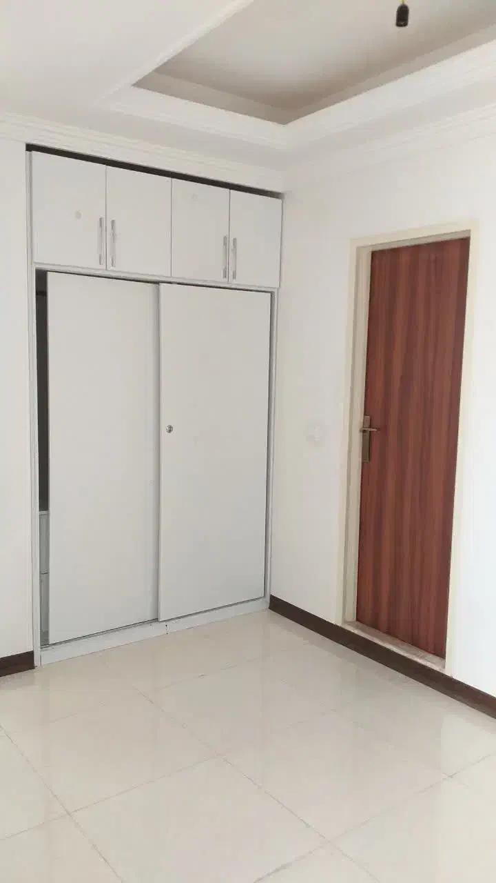 آپارتمان ۸۵متری/پارکینگدار