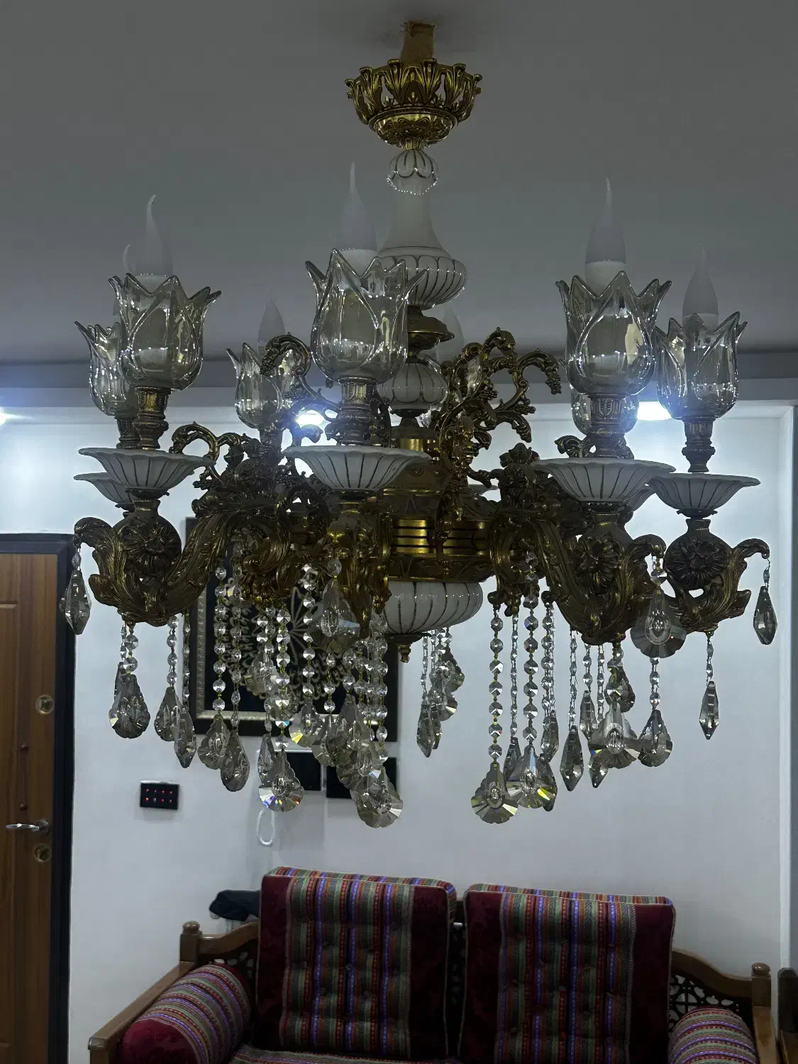 لوستر|لوستر و چراغ آویز|شاهینشهر, فیض|دیوار