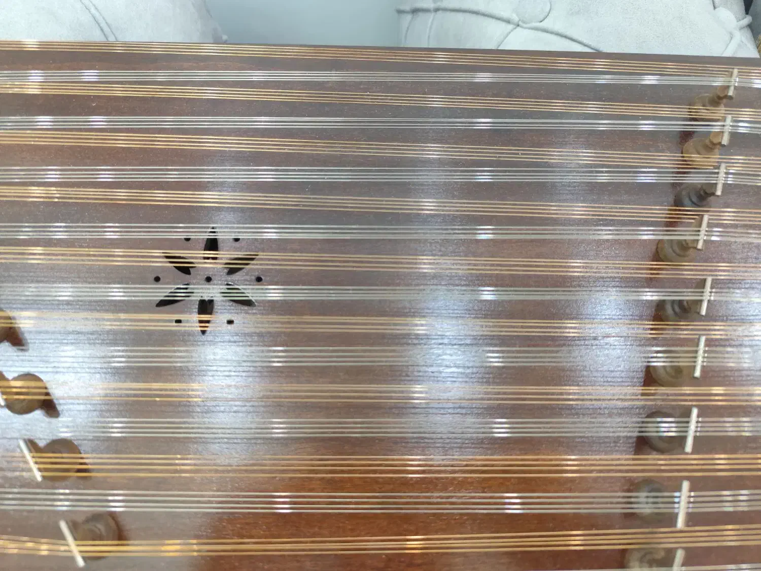 سنتور خزان|سازهای سنتی|اندیشه, شهرک مریم|دیوار