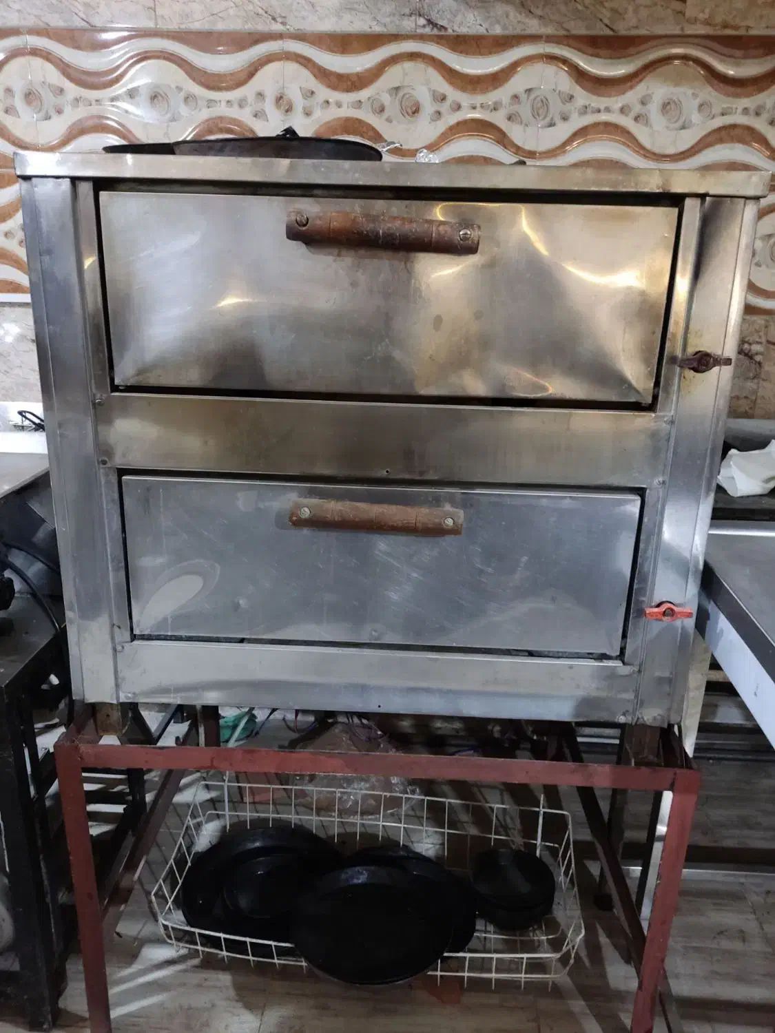 وسیله فست فود وساندویچی|کافیشاپ و رستوران|کرمانشاه, |دیوار