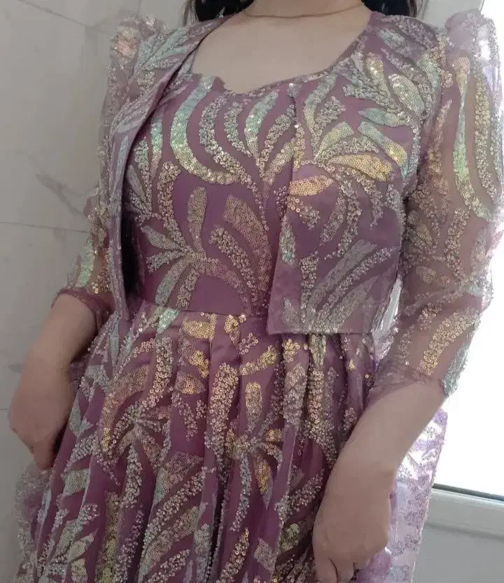 خیاطی ماه تک|لباس|ساوه, |دیوار