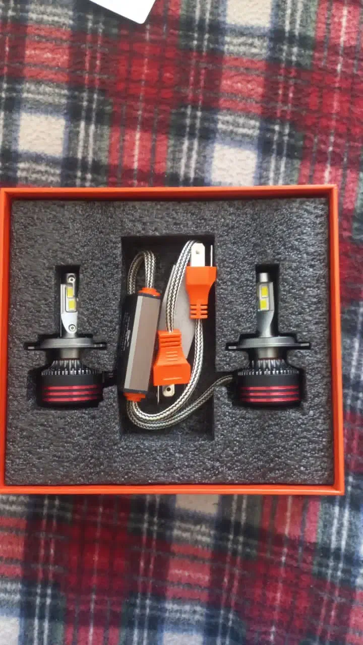 هدلایت h4نقطه زن|قطعات یدکی و لوازم جانبی|شیراز, شاپورجان|دیوار