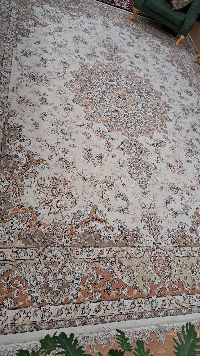 فرش ۷۰۰ شانه تراکم ۱۲۰۰|فرش|رانکوه, |دیوار