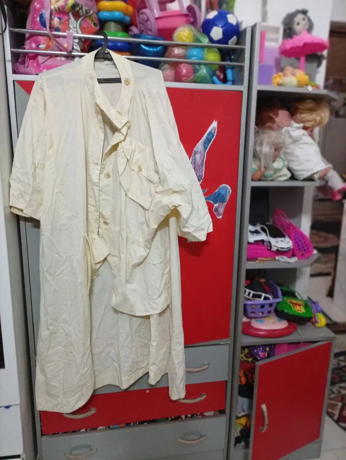 مانتو|لباس|نیشابور, فردوسی جنوبی|دیوار