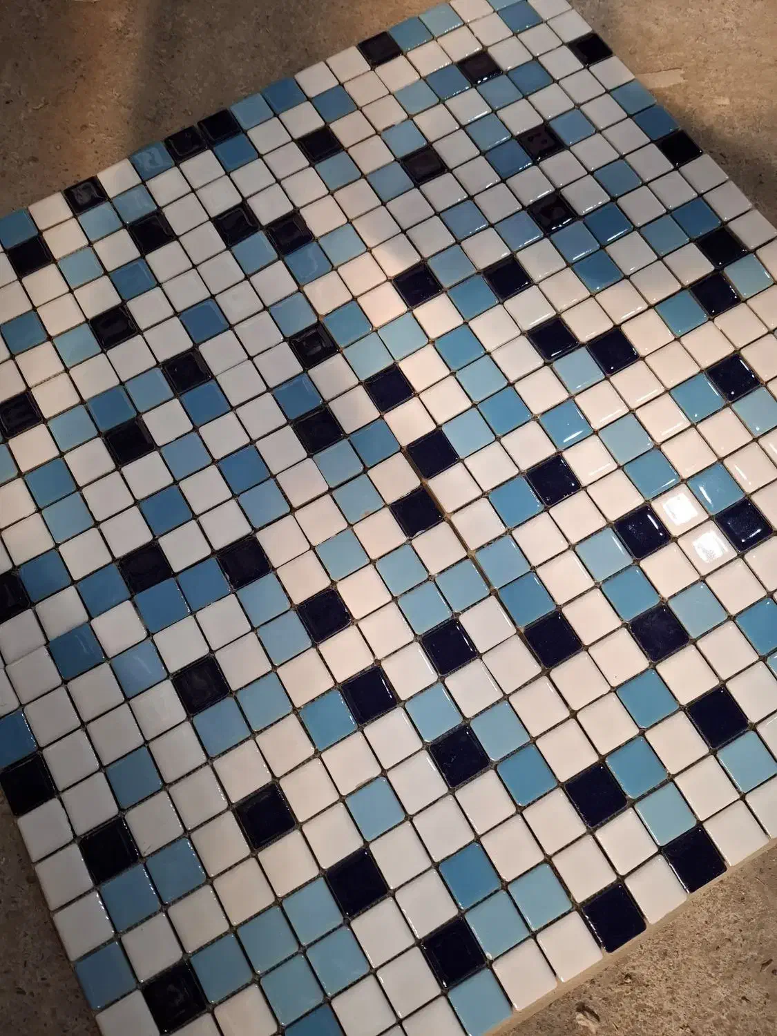 فروش سرامیک استخری مینیاتوری با قیمت مناسب|مصالح و تجهیزات ساختمان|چهارباغ, |دیوار