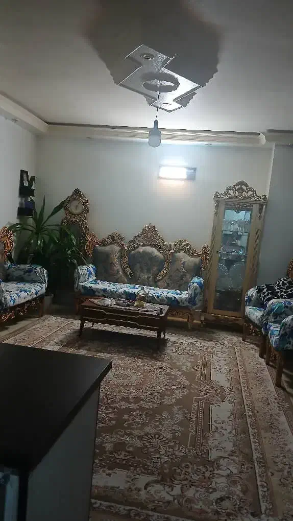 فروش آپارتمان(فوری)|فروش آپارتمان|شاهین‌شهر, سعدی جنوبی|دیوار