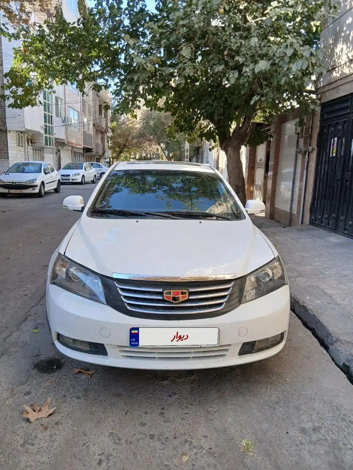 جیلی ۲۰۱۳ دنده|خودرو سواری و وانت|مشهد, نکاح|دیوار