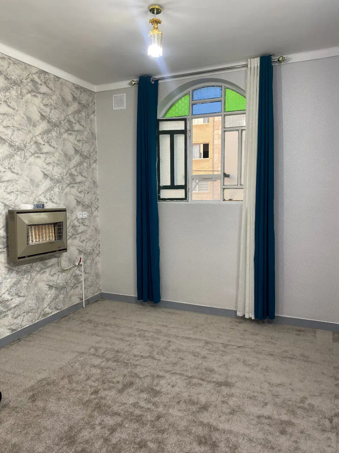 سویت اجاره ای روزانه باتمام امکانات رفاعی|اجارهٔ کوتاه‌مدت آپارتمان و سوئیت|شیراز, فرگاز|دیوار