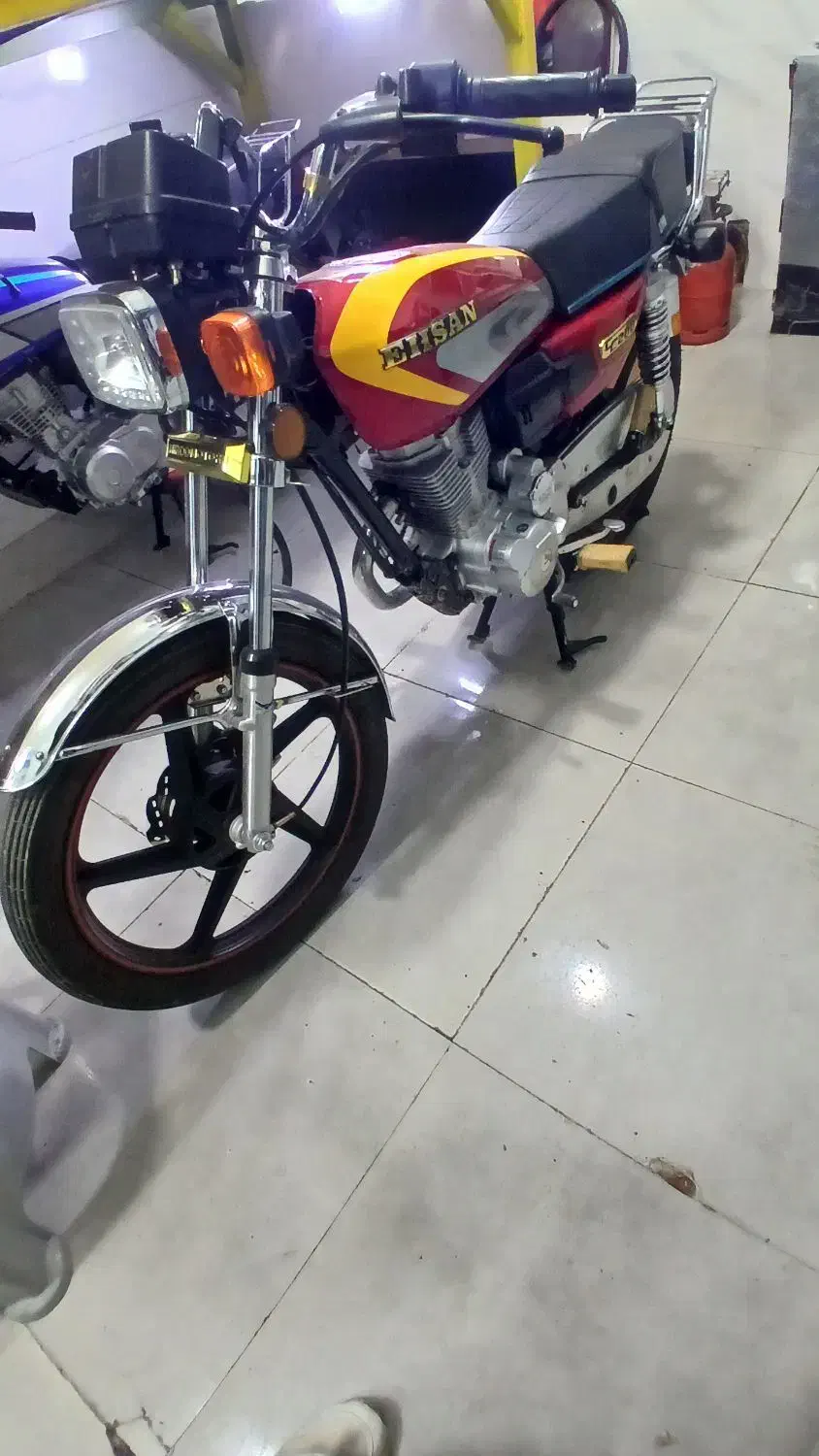 احسان ۲۰۰ مدل۱۴۰۳زیر قیمت|موتورسیکلت|همدان, |دیوار