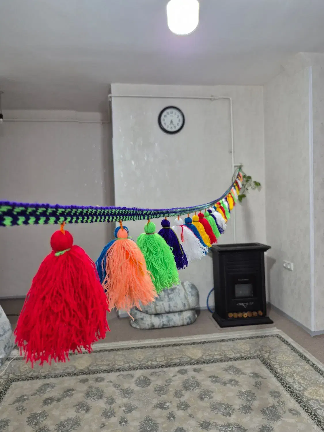 گمبول دستباف|فرش|دوگنبدان, |دیوار