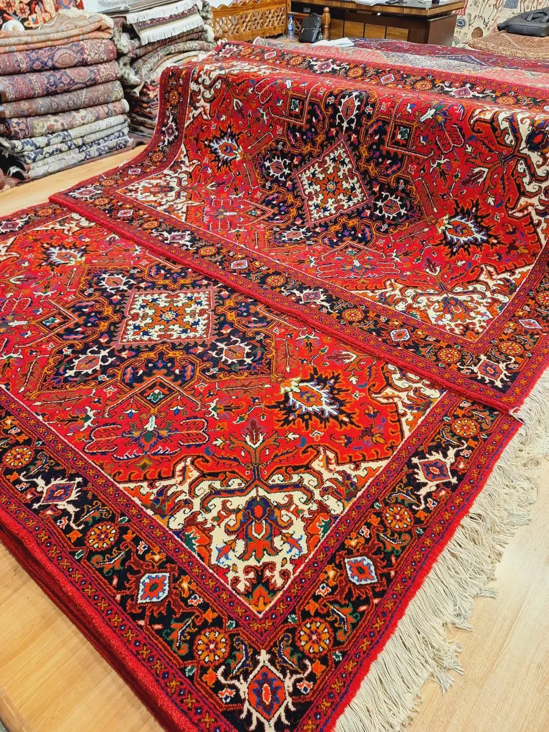 جفت ۶متری دستباف هریس آکبند لاکی|فرش|تهران, اکباتان|دیوار