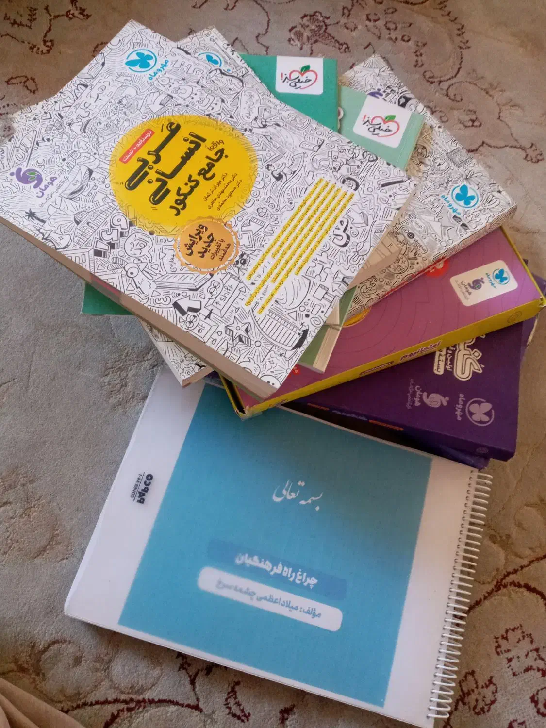 کتاب های کنکور رشته انسانی خیلی تمیز ۱۴۰۴|کتاب و مجله آموزشی|زنجان, |دیوار