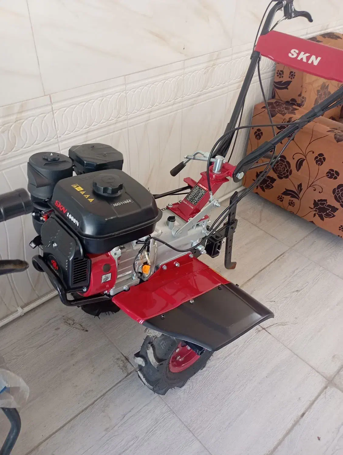 تیلر 7اسب بنزینیSAN فقط روغن ریختم توش روشن نشده|ماشین‌آلات صنعتی|سنندج, |دیوار