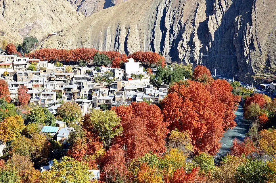 فروش یا تهاتر باغ با واحد در کرج یا تهران|فروش زمین و ملک کلنگی|آسارا, |دیوار