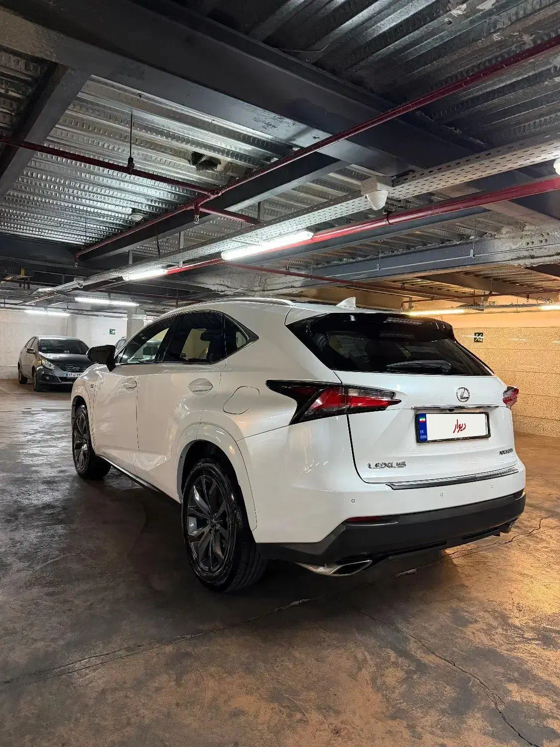 لکسوس nx200t F اسپورت|خودرو سواری و وانت|تهران, شهرک صدرا|دیوار