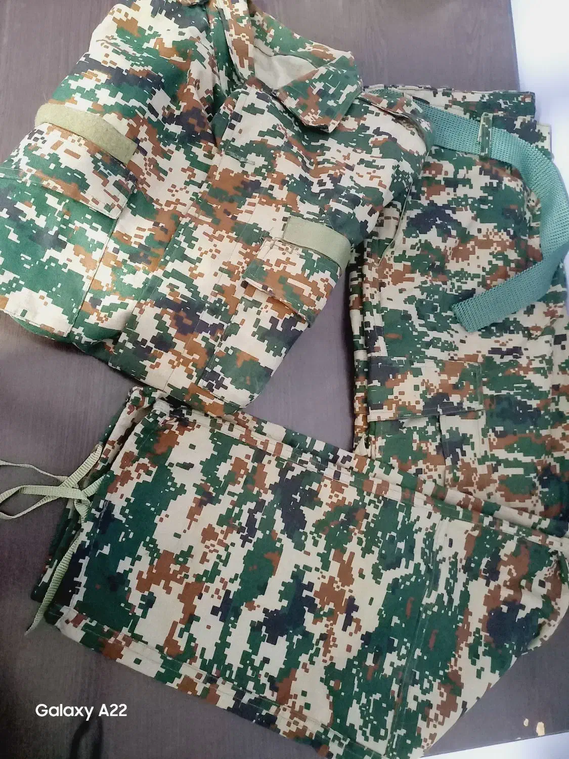 پوشاک لباس نظامی|لباس|پیشوا, |دیوار