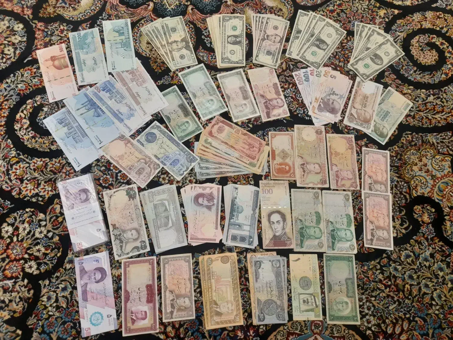 مقادیری اسکناس و سکه|کلکسیون سکه، تمبر، اسکناس|الوند, |دیوار