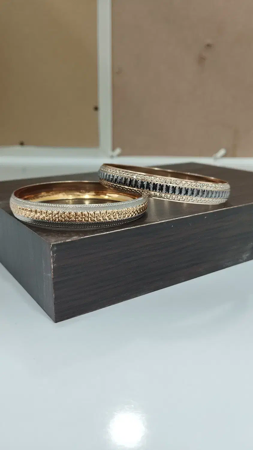 زیور الات|جواهرات|زرندیه, |دیوار