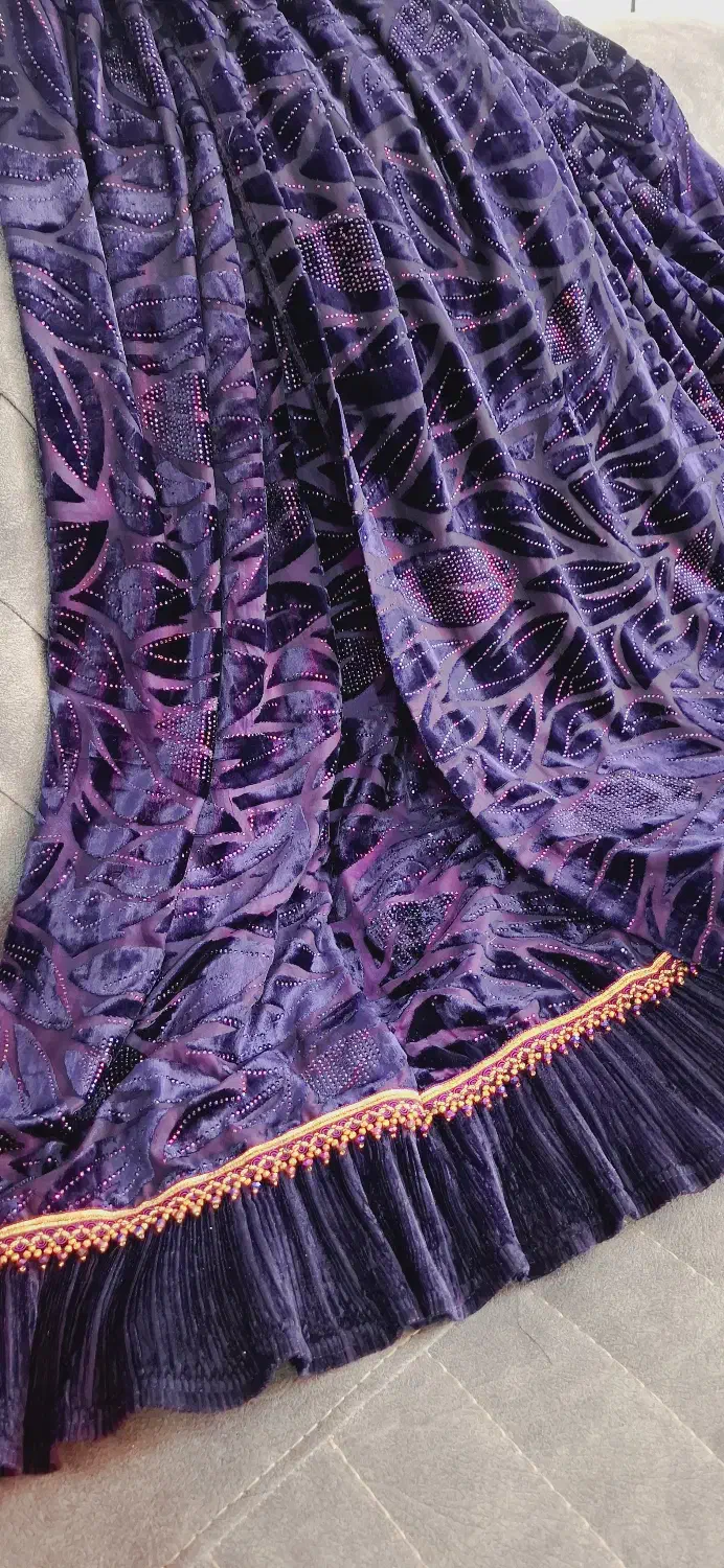 لباس محلی اعیونی مخمل ابریشم|لباس|یاسوج, |دیوار