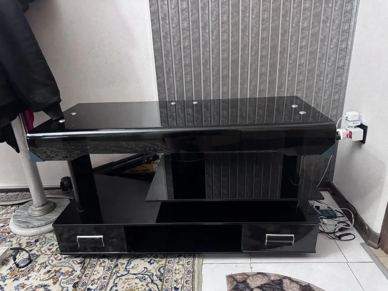 میز تلویزیون|میز تلویزیون|اصفهان, شیخ اشراق|دیوار