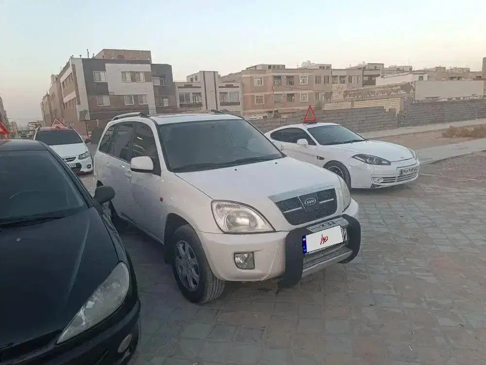 ام وی ام x33 مدل 93 بی رنگ شاسی سالم کم کار|خودرو سواری و وانت|اصفهان, بهارستان|دیوار