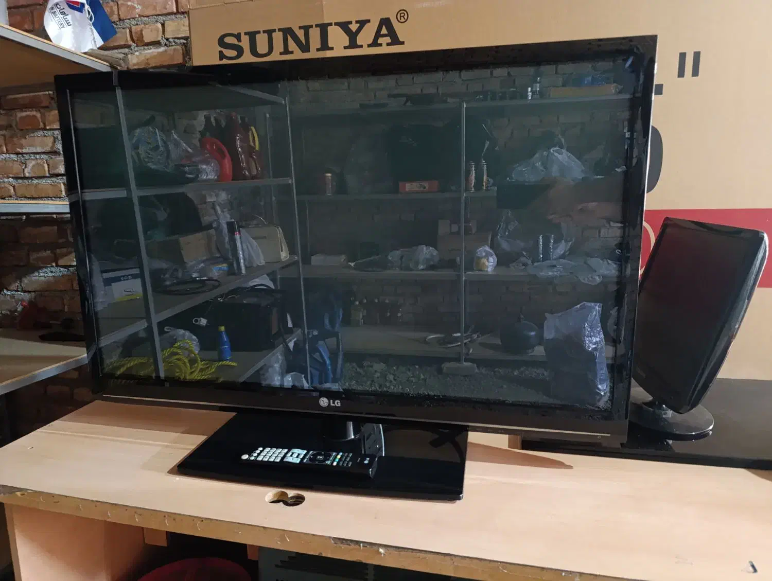 فروش تلویزیون 42 اینچ الجی|تلویزیون و پروژکتور|هوراند, |دیوار