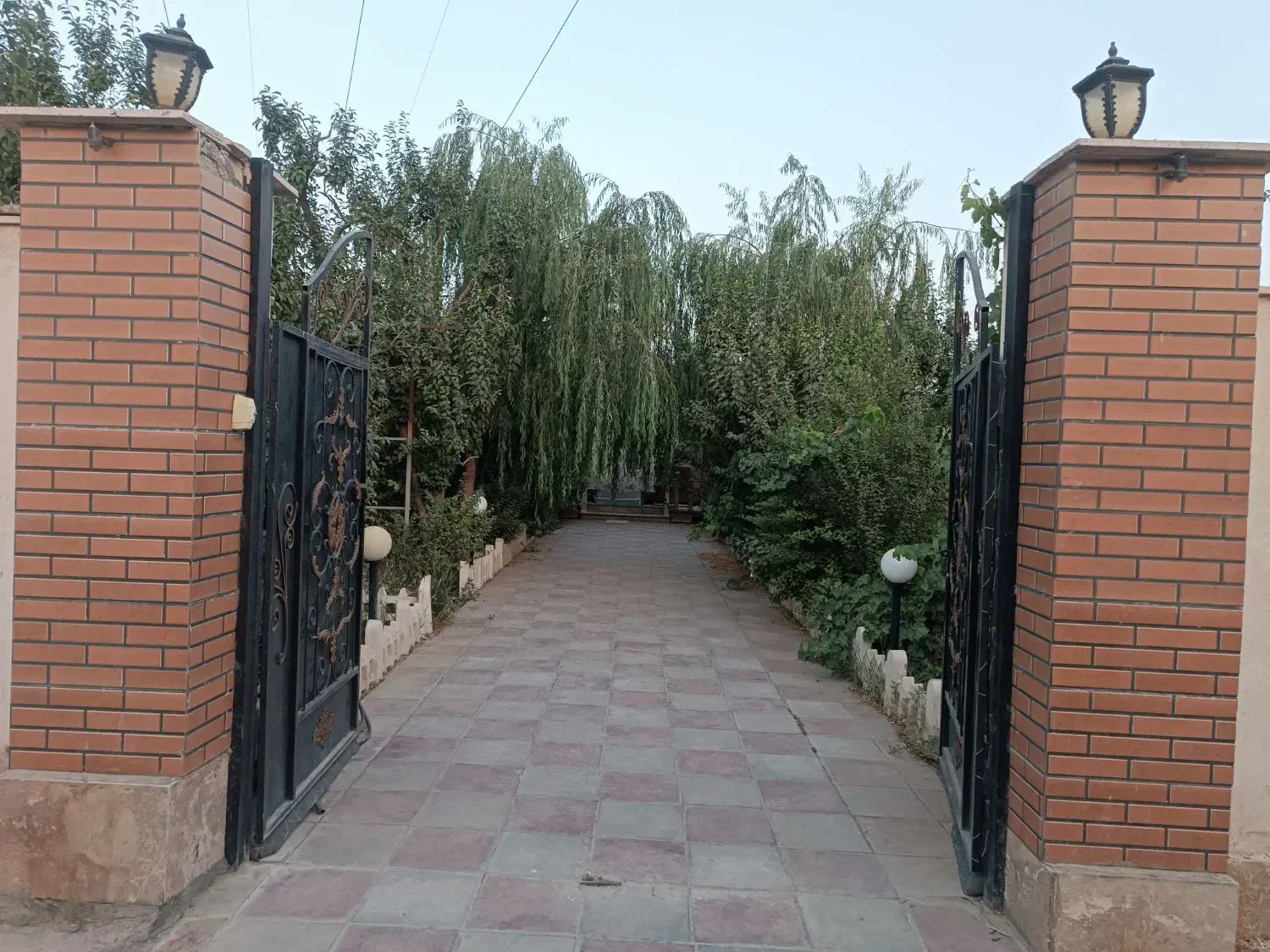 اجاره ویلا و هزینه آب و برق با مالک|اجارهٔ خانه و ویلا|هشتگرد, تهران دشت|دیوار