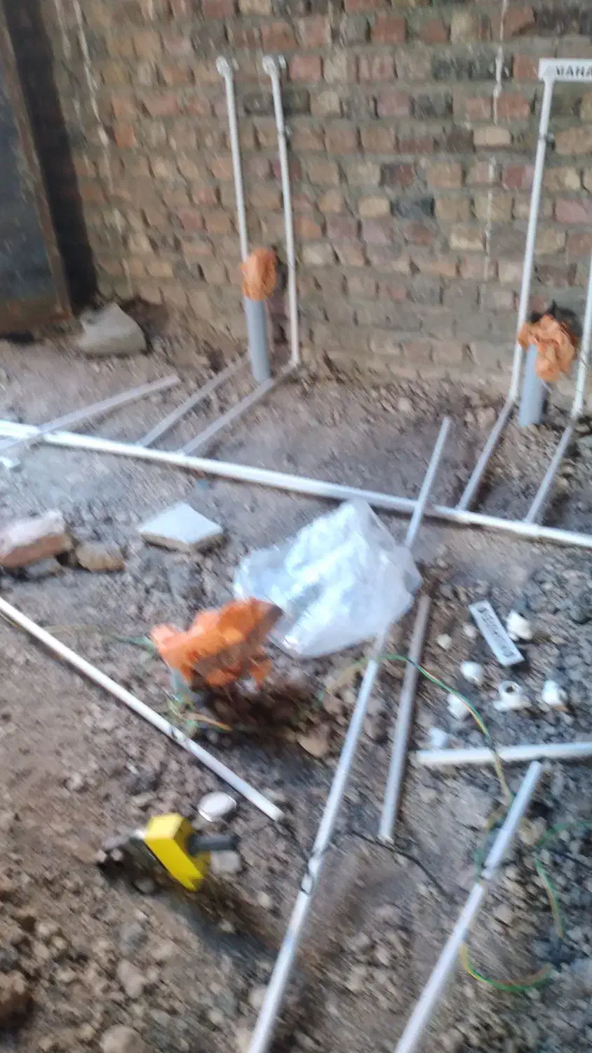 استای همه چیز|خدمات پیشه و مهارت|خاش, |دیوار