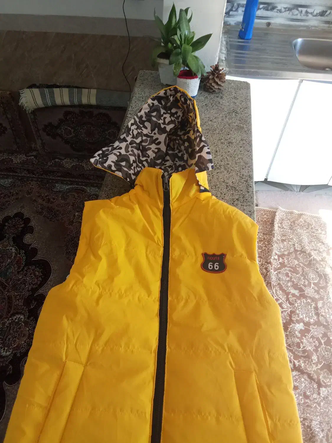 پافرکلاه دار|لباس|بانه, |دیوار