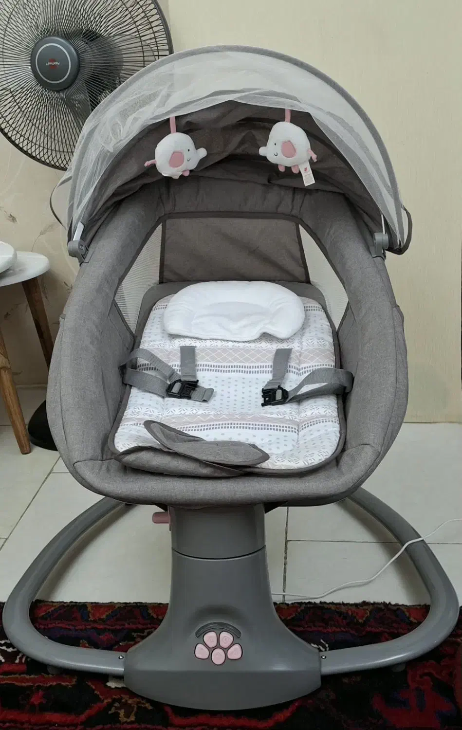 گهواره برقی|اسباب و اثاث بچه|اهر, |دیوار