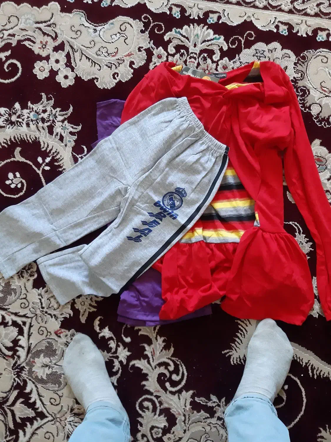 پوشاک زنانه و غیره|لباس|چهاردولی, |دیوار