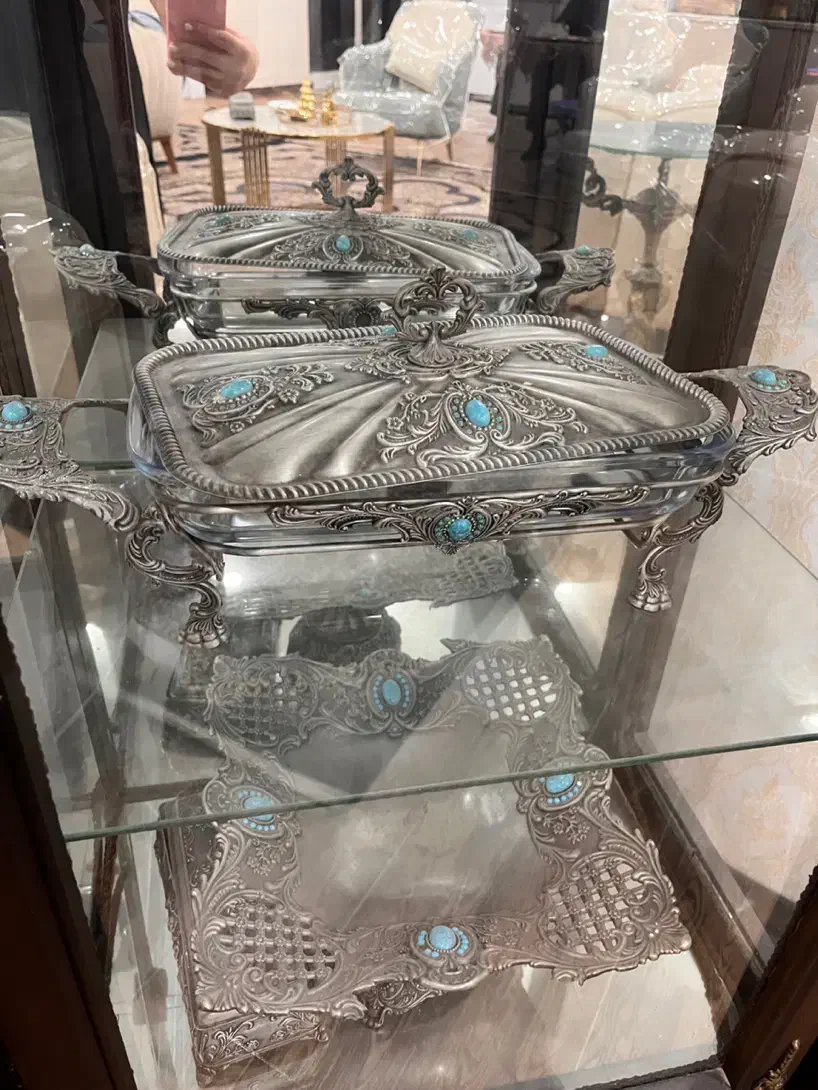 بوفه همراه با ظروف ۳۰۰۰۰۰۰|بوفه، ویترین، کنسول|اهواز, آریاشهر|دیوار