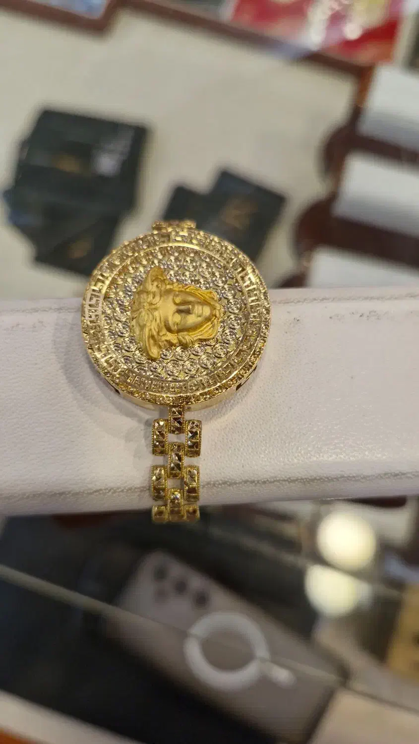 بجنب تموم شد|جواهرات|اصفهان, سرتاوه|دیوار