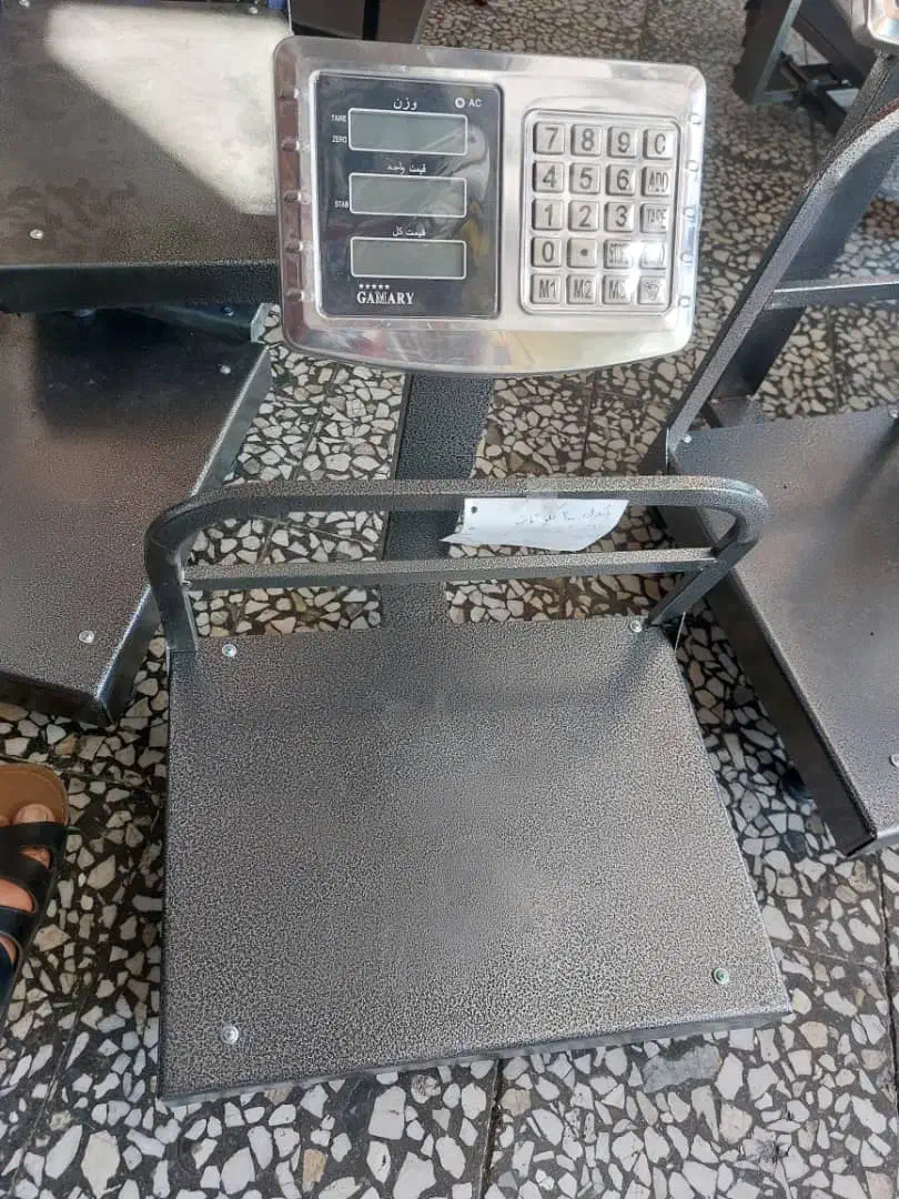 ترازو 200کیلو تاشو خم شو|فروشگاه و مغازه|ارومیه, |دیوار
