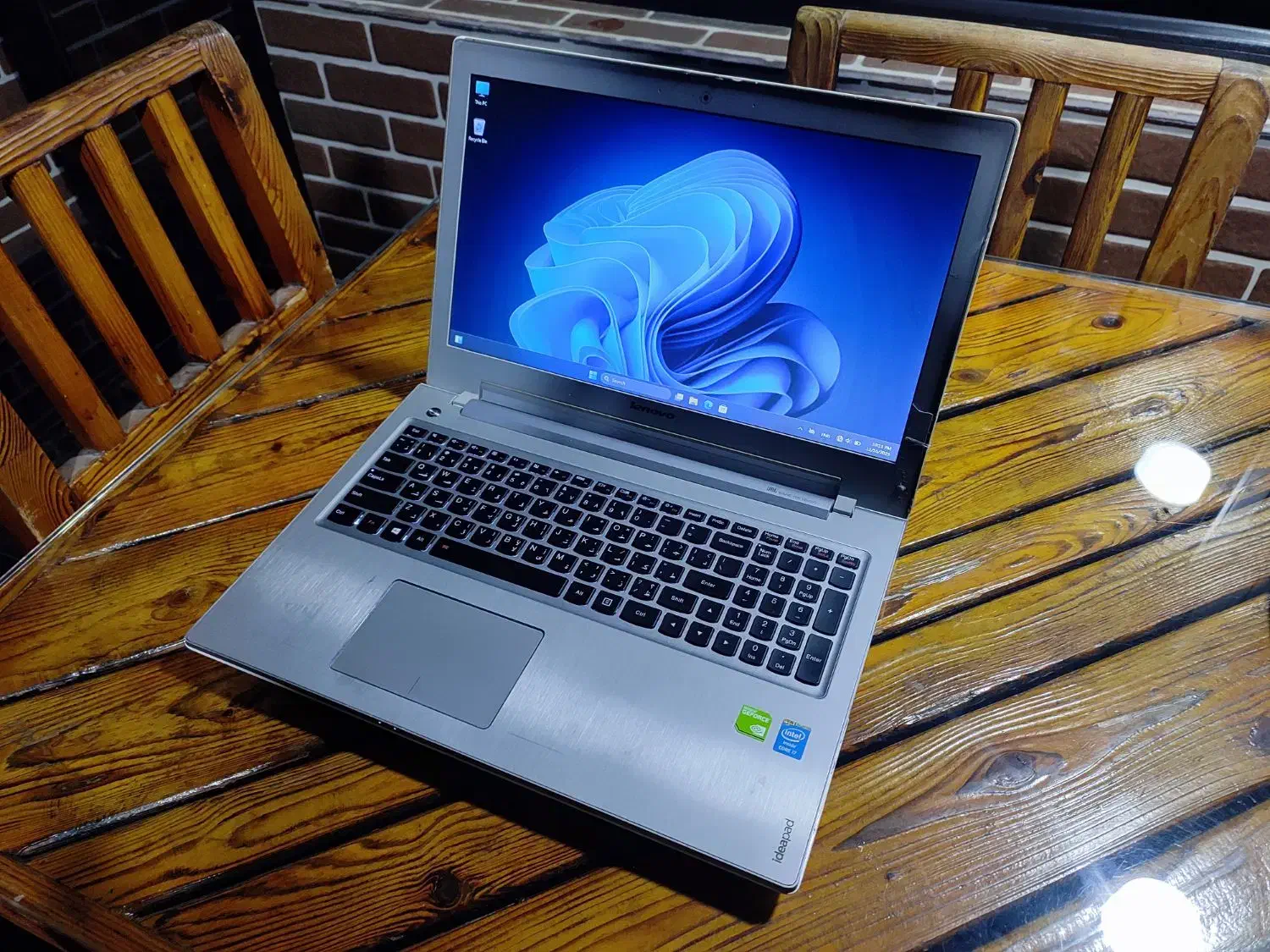 لپ تاب i7 لنوو gt740 2gb|رایانه همراه|زیرآب, |دیوار