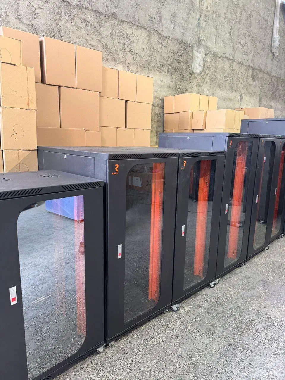 رک شبکه ایستاده 27 یونیت|مودم و تجهیزات شبکه|تهران, لاله زار|دیوار