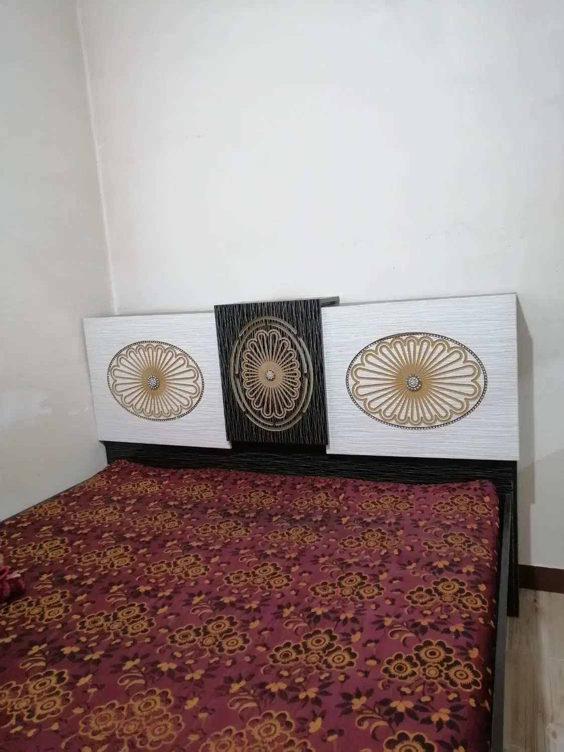 تخت خواب 2نفره|تخت و سرویس خواب|بروجرد, |دیوار