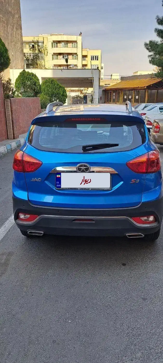 جکs3 مدل۱۴۰۱بدون رنگ کم کار|خودرو سواری و وانت|تبریز, |دیوار