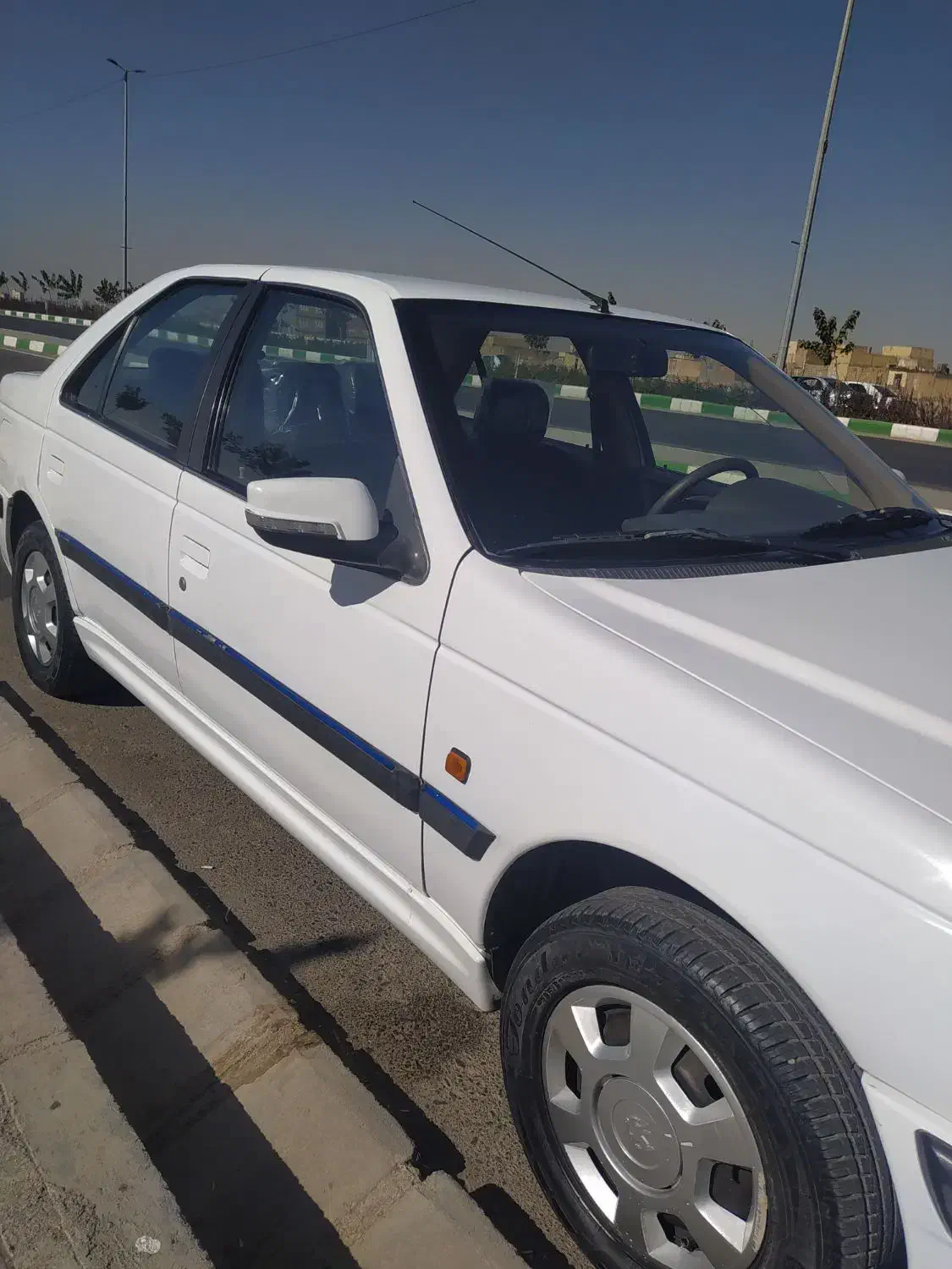 پارس دوگانه کارخانه مدل۹۸|خودرو سواری و وانت|مشهد, اروند|دیوار