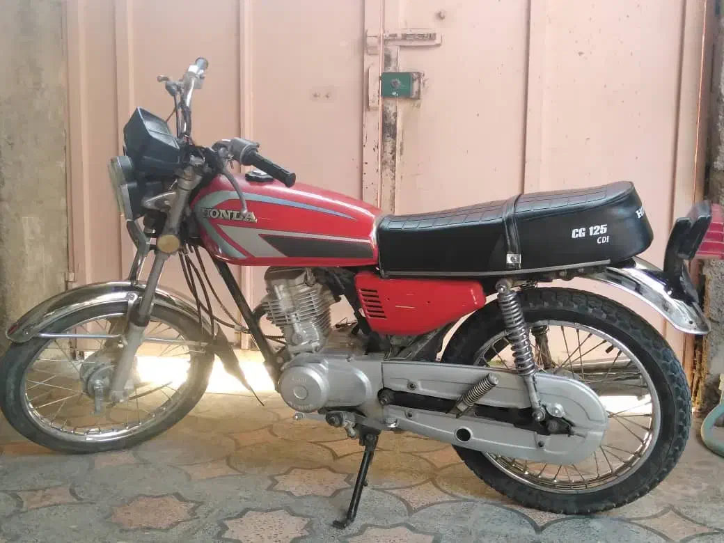 موتور آبپخش|موتورسیکلت|آبپخش, |دیوار