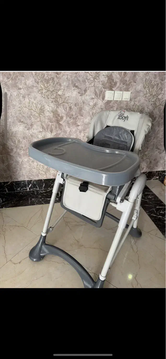 صندلی غذای کودک|تخت و صندلی بچه|ارومیه, |دیوار