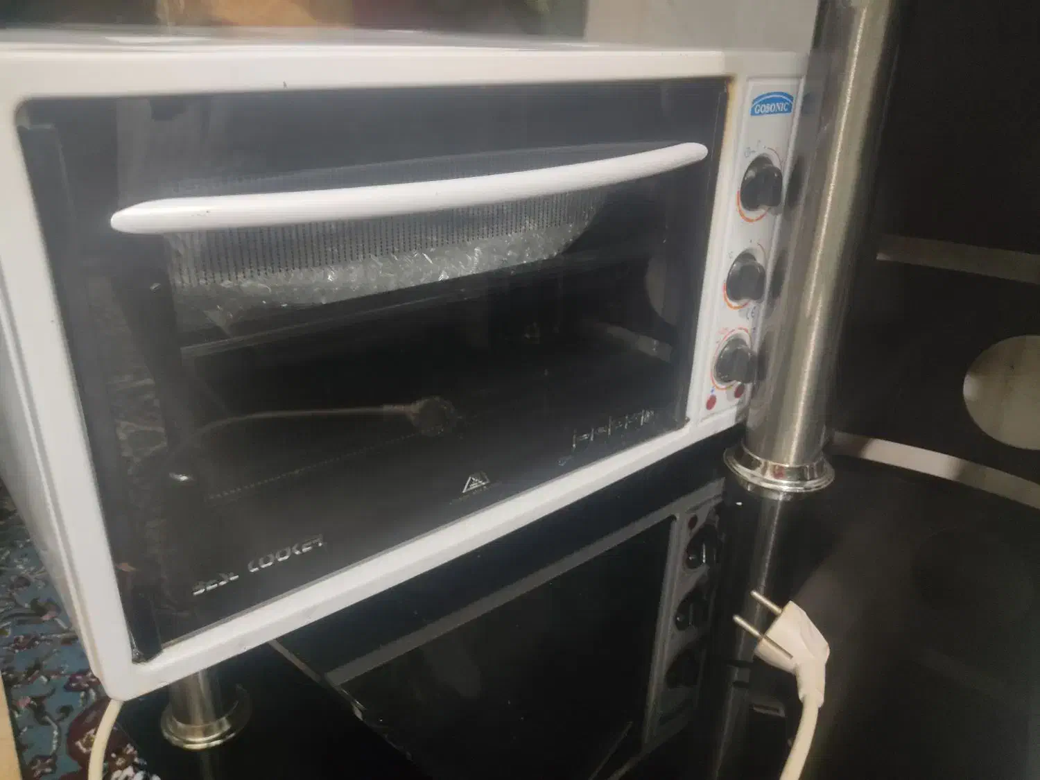 یک عدد فردهمه کاره دو طبقه هس با تمام ابزارش سالم|اجاق گاز و لوازم برقی پخت‌وپز|ایرانشهر, |دیوار