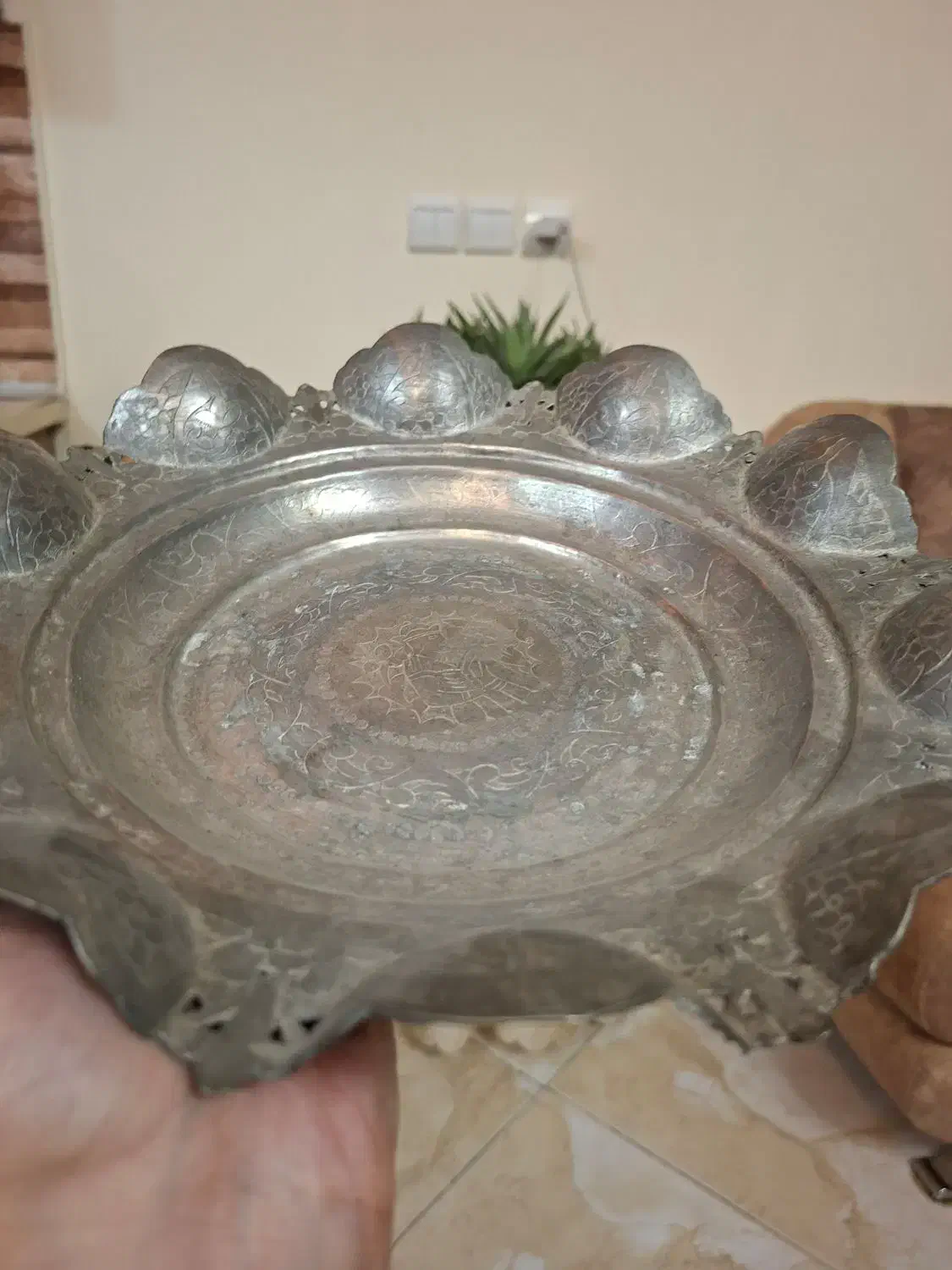 سینی نقره|کلکسیون اشیاء عتیقه|مشکیندشت, |دیوار