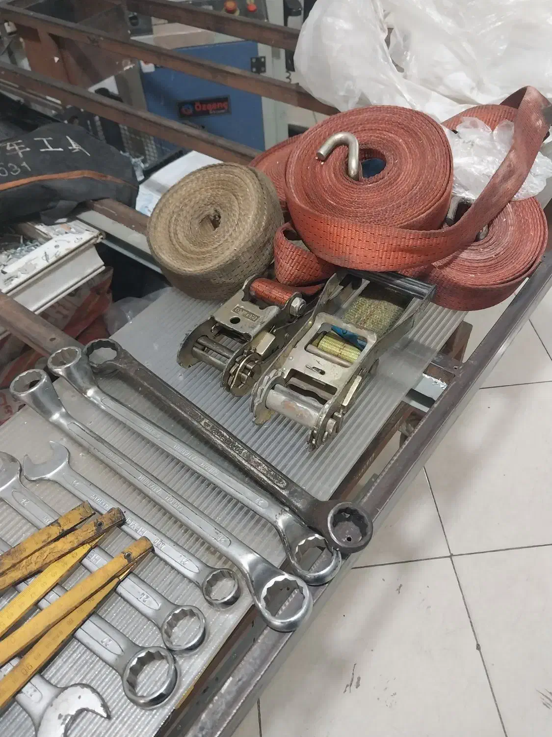 اچار و بوق بنزی تسمه|قطعات یدکی و لوازم جانبی|تهران, استقلال|دیوار