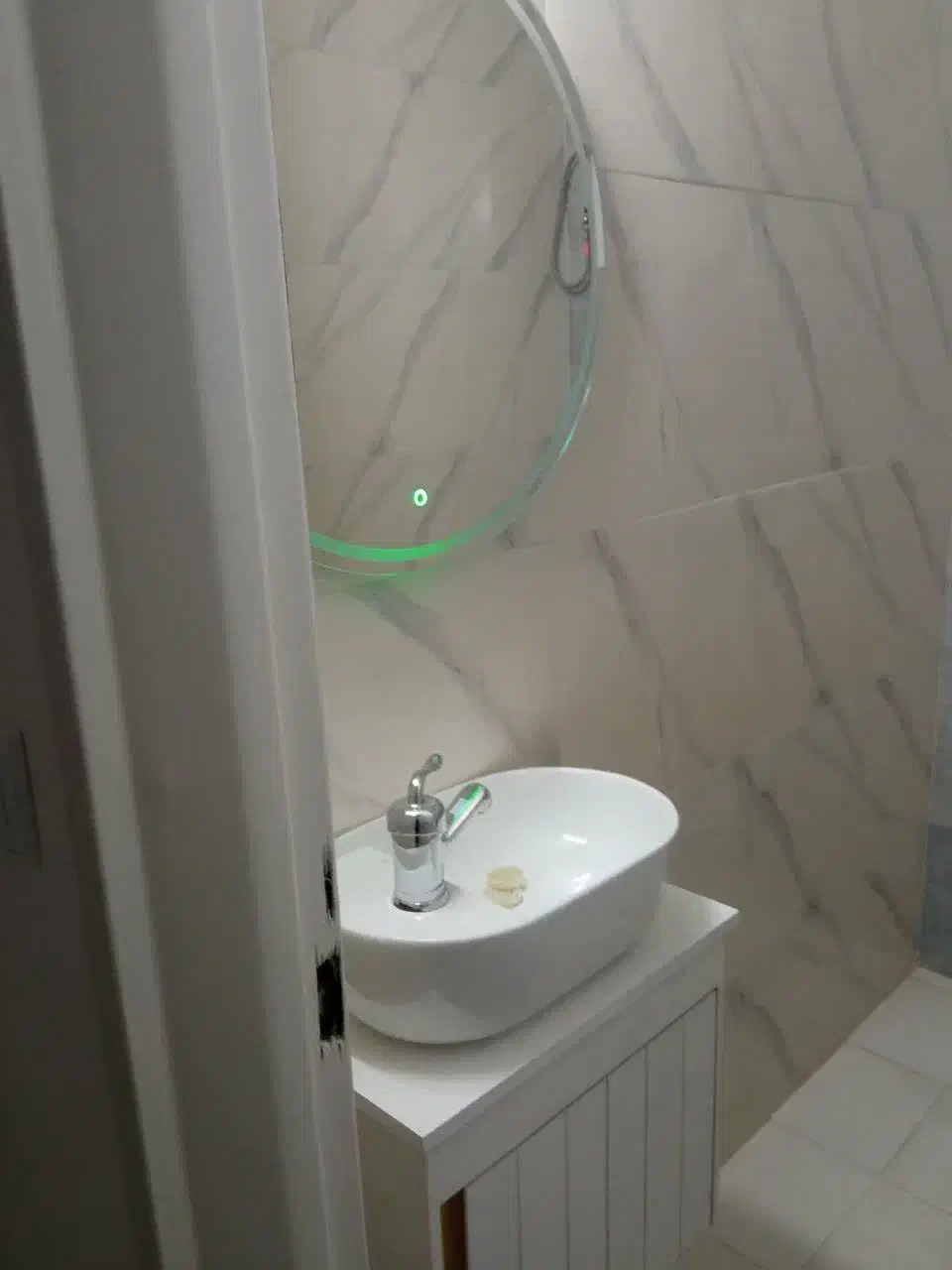 آپارتمان ۹۶ متری فرامرز ۵۶. وکالتی|فروش آپارتمان|مشهد, بهاران|دیوار